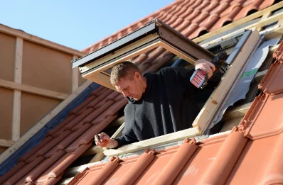 Pose de fenêtres de toit Velux à Allibaudières